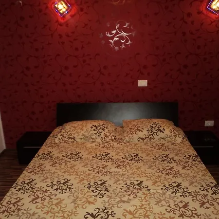 Apartment Mamaia דירה מאמאיה