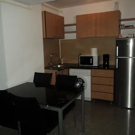 Apartment Mamaia مامايا